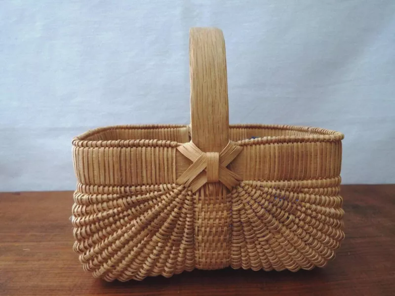A basket from 1989